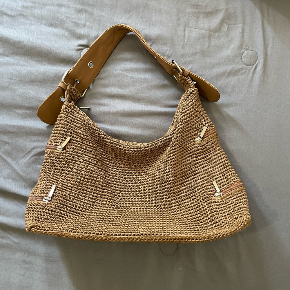 Woven Shoulder Bag in Tan